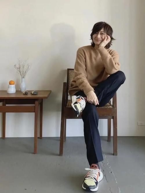 为什么日本女人爱穿和服,日本姑娘穿什么衣服显高