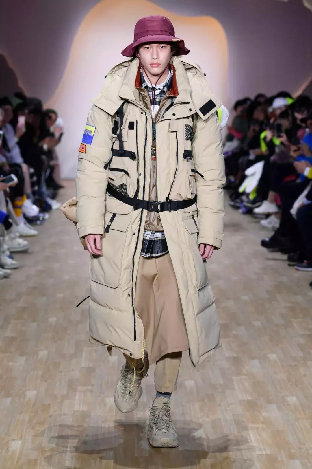 李宁2020纽约时装,李宁2019纽约时装周鞋