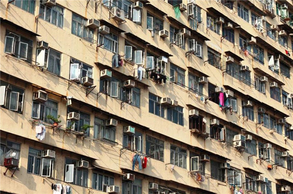 香港的楼房,香港的私人住宅阳台不封危险吗