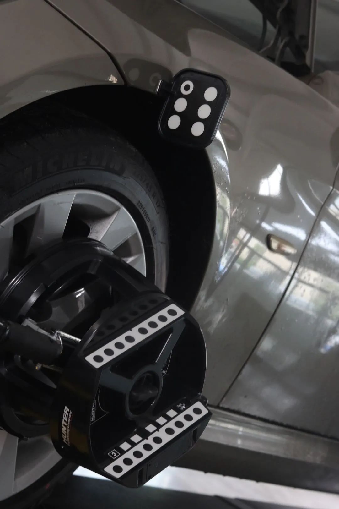 修复二手宝马e90,06宝马e90翻新全过程