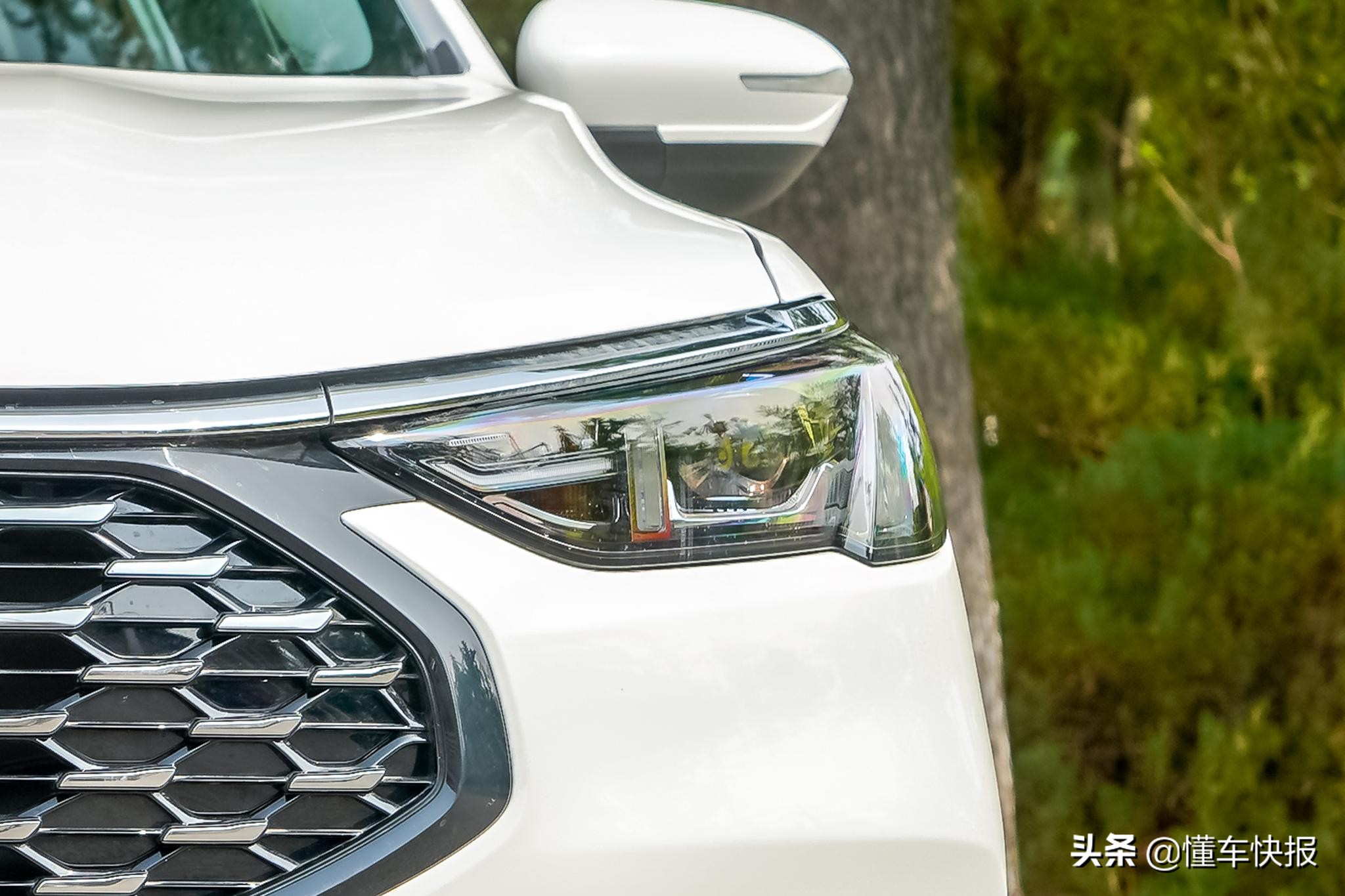 15款朗逸1.6二手车对比2017款福睿斯,福特福睿斯和大众朗逸谁的价格高