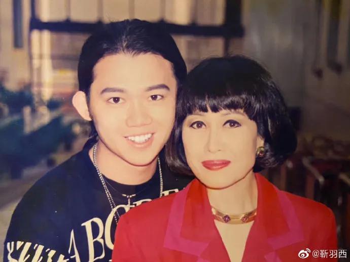 羽西年轻时的照片,十年前羽西