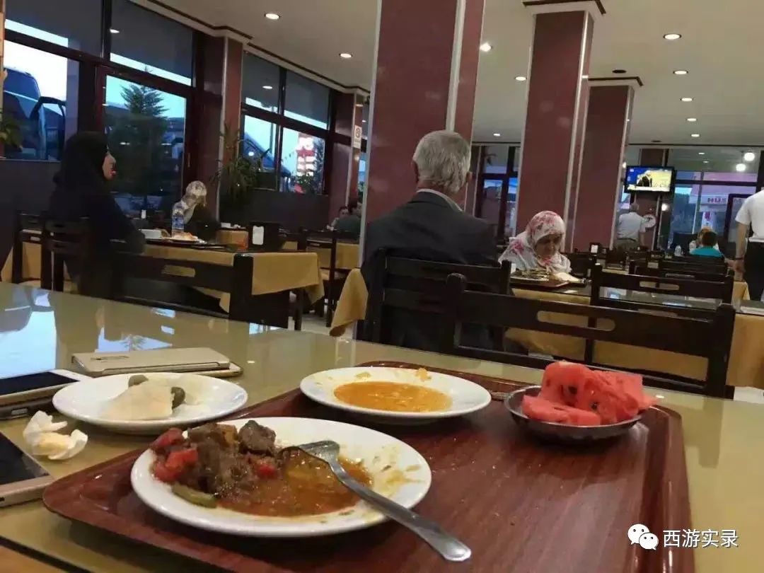 第一次在国外相亲就有机会当爸爸,格鲁吉亚模特真漂亮