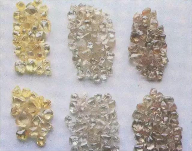 不看不知道一看吓一跳是真是假,不看不知道一看吓一跳是词语吗