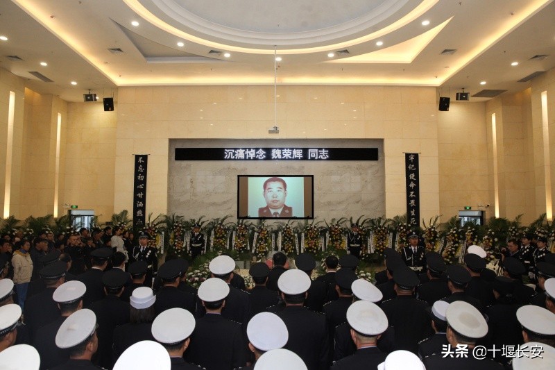 哀痛！他“逃”出了医院，却倒在了岗位上！