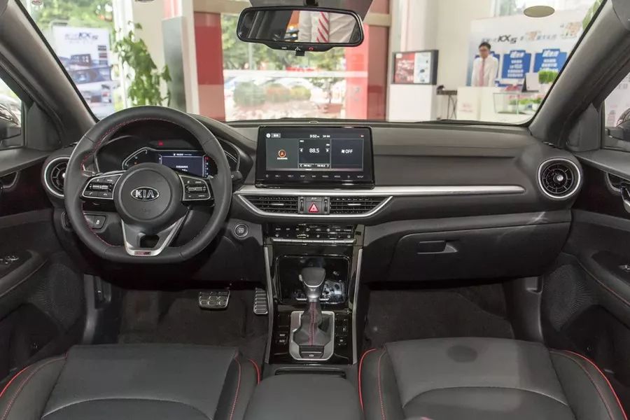 2021款起亚k3和23款朗逸对比,朗逸和起亚k3哪个省油