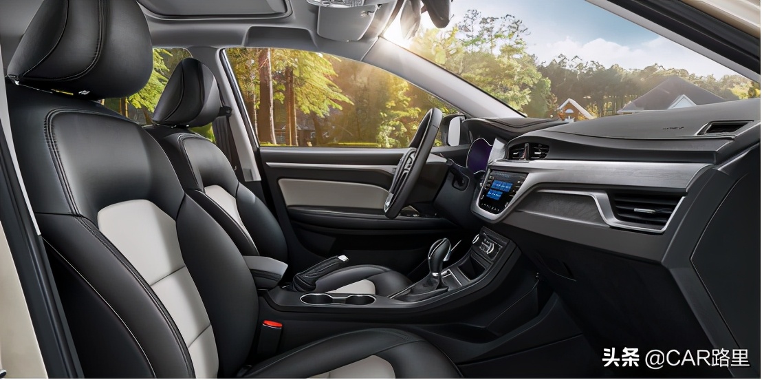 普通老百姓选择哪款车最适合,年轻人买什么车型最实用耐用安全