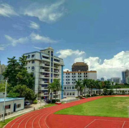 微巡礼惠州市一中实验学校,惠州市东江高级中学是公办吗