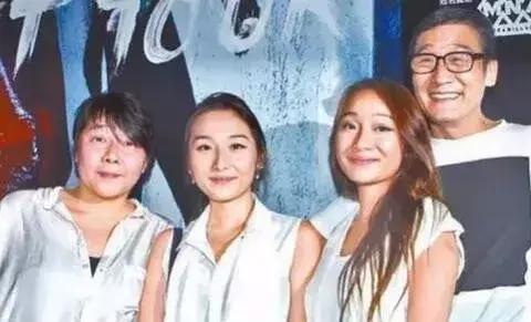 《一路成年》重磅来袭，成人版的爸爸去哪儿，嘉宾阵容强大