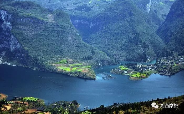 湘西周边摩旅路线推荐,想旅游去哪里找攻略