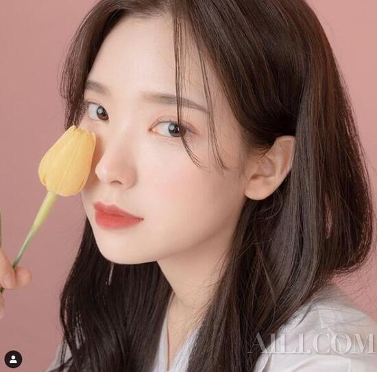 让HR眼前一亮的面试妆比精修证件照还美？