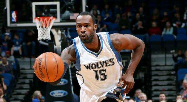 mvp榜字母哥詹姆斯,2019年字母哥拿到第一座mvp