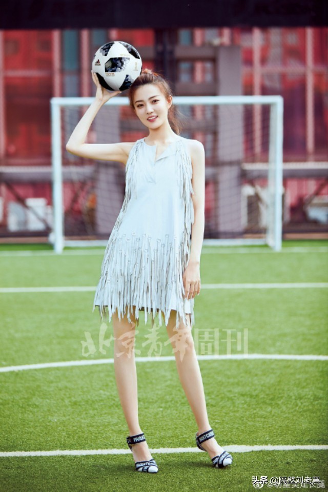 陈都灵徐璐高跟,徐璐一字带高跟