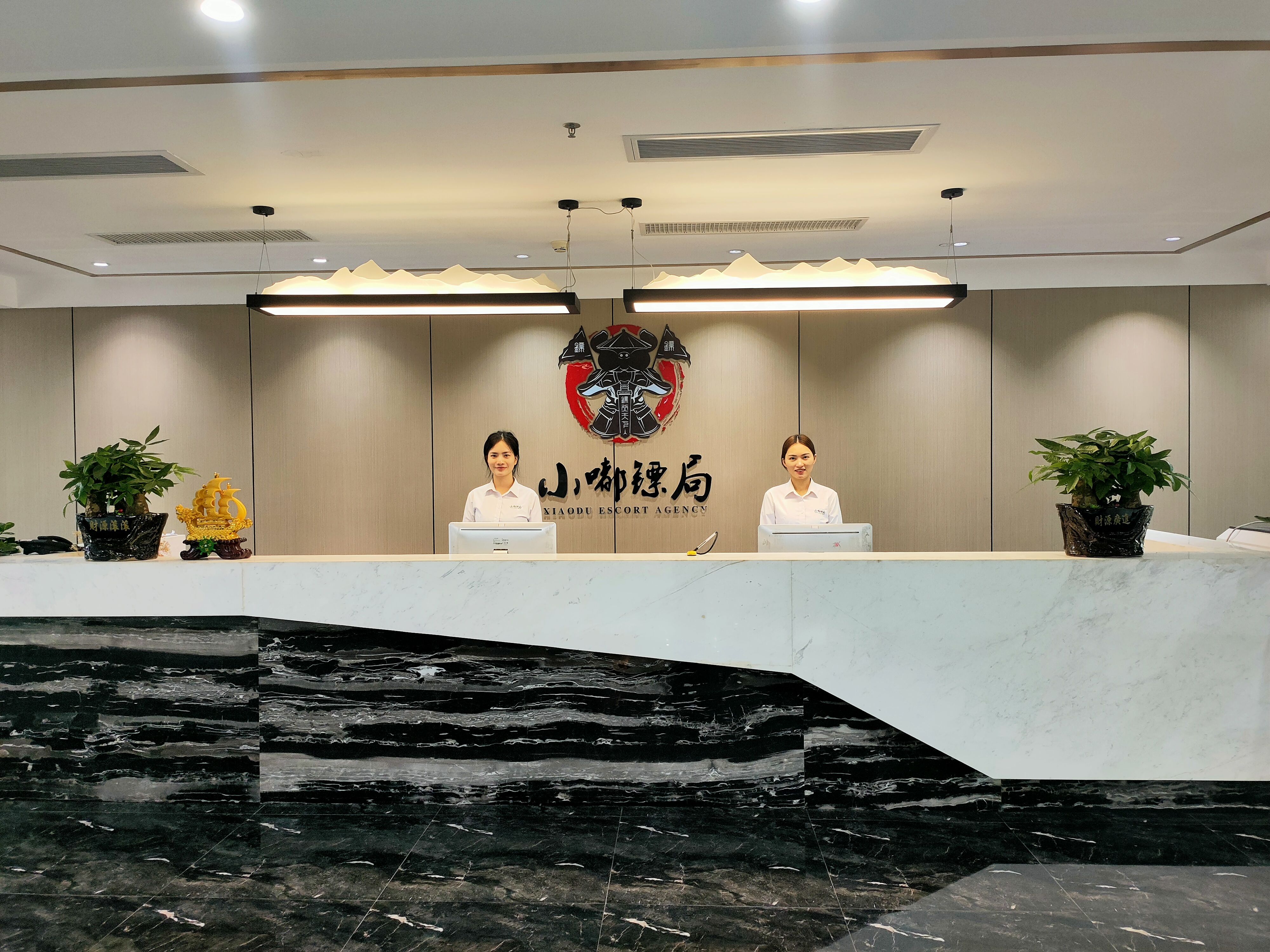 冷藏车厢的诞生之初既然没有制冷机?