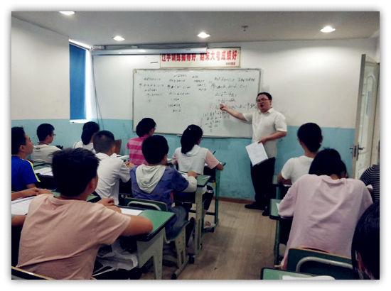 中国民航大学女生最好就业的专业,女生大专什么专业就业前景比较好