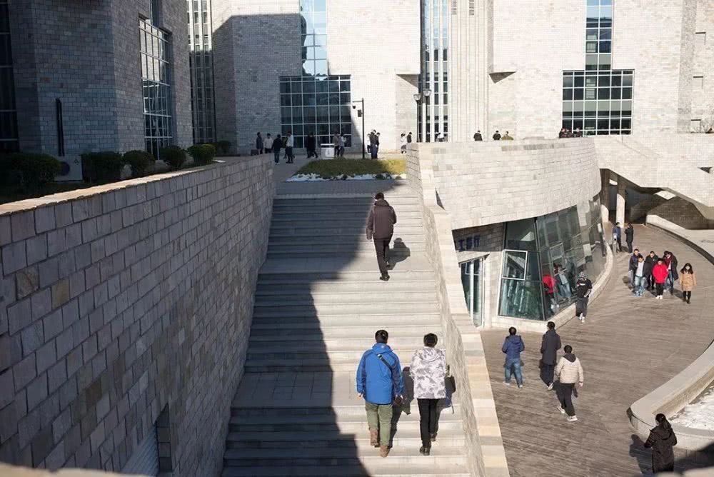 北京五环实录：合租房里互不相识，凌晨四点互联网大厂上班