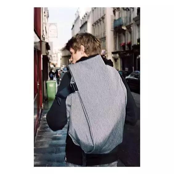 男人也买包|你该拥有的这些实用和功能男包