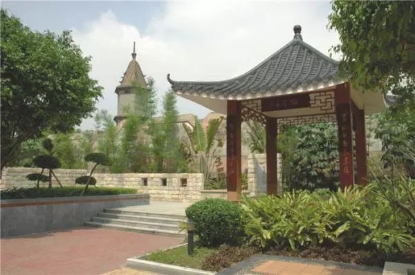 广东二师番禺附中今年本科率,番禺禺山高级中学与二师附中对比