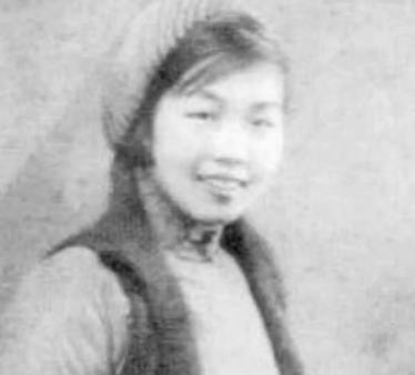 连夜缝五星红旗什么意思,澳门第一面五星红旗的故事