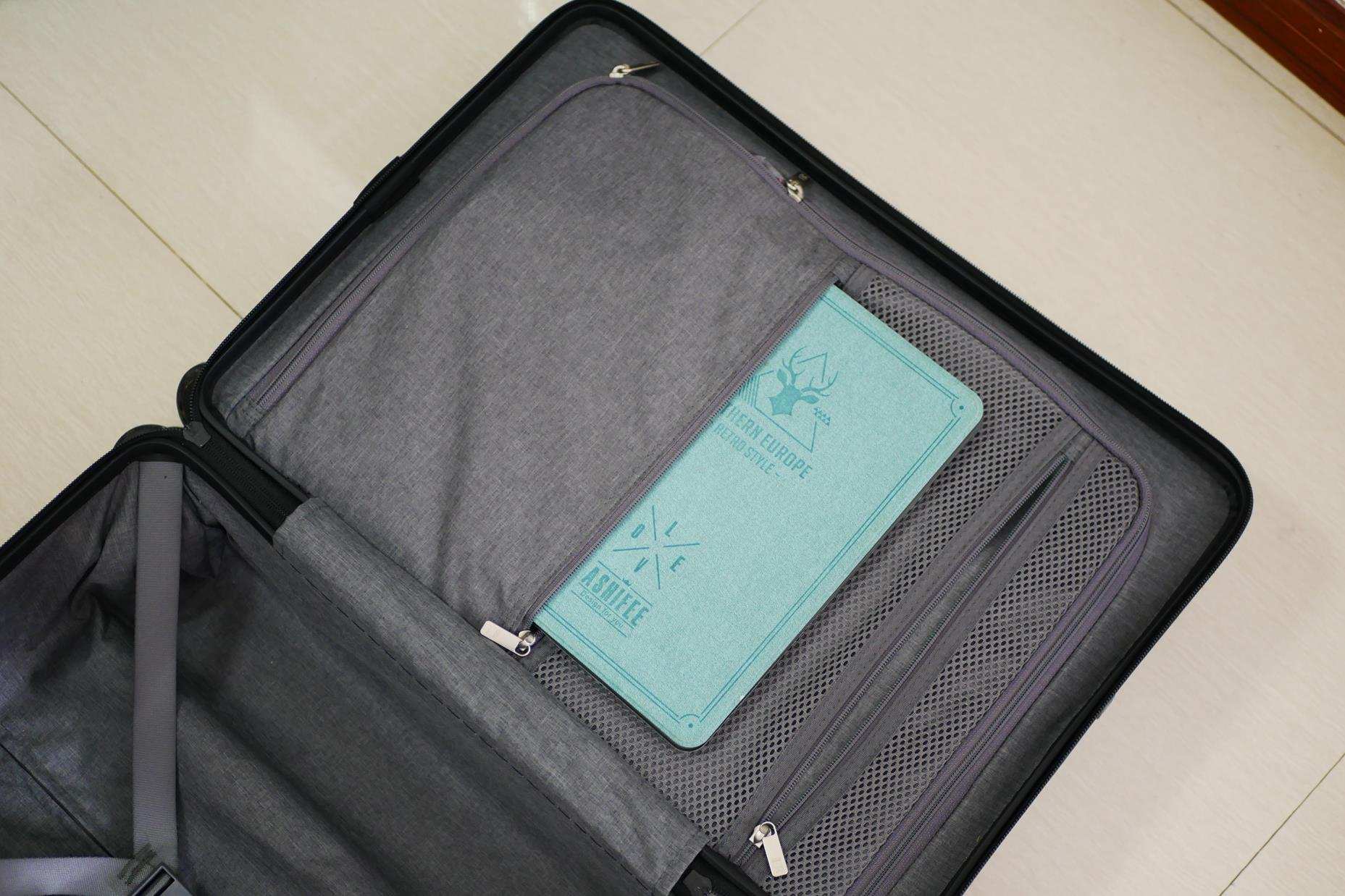 地平线8号行李箱vs小米拉杆箱,地平线8号行李箱和小米90分行李箱