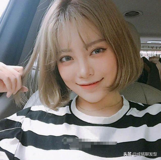 四十岁的女人圆脸型适合什么发型,圆脸四十岁的女人适合什么发型