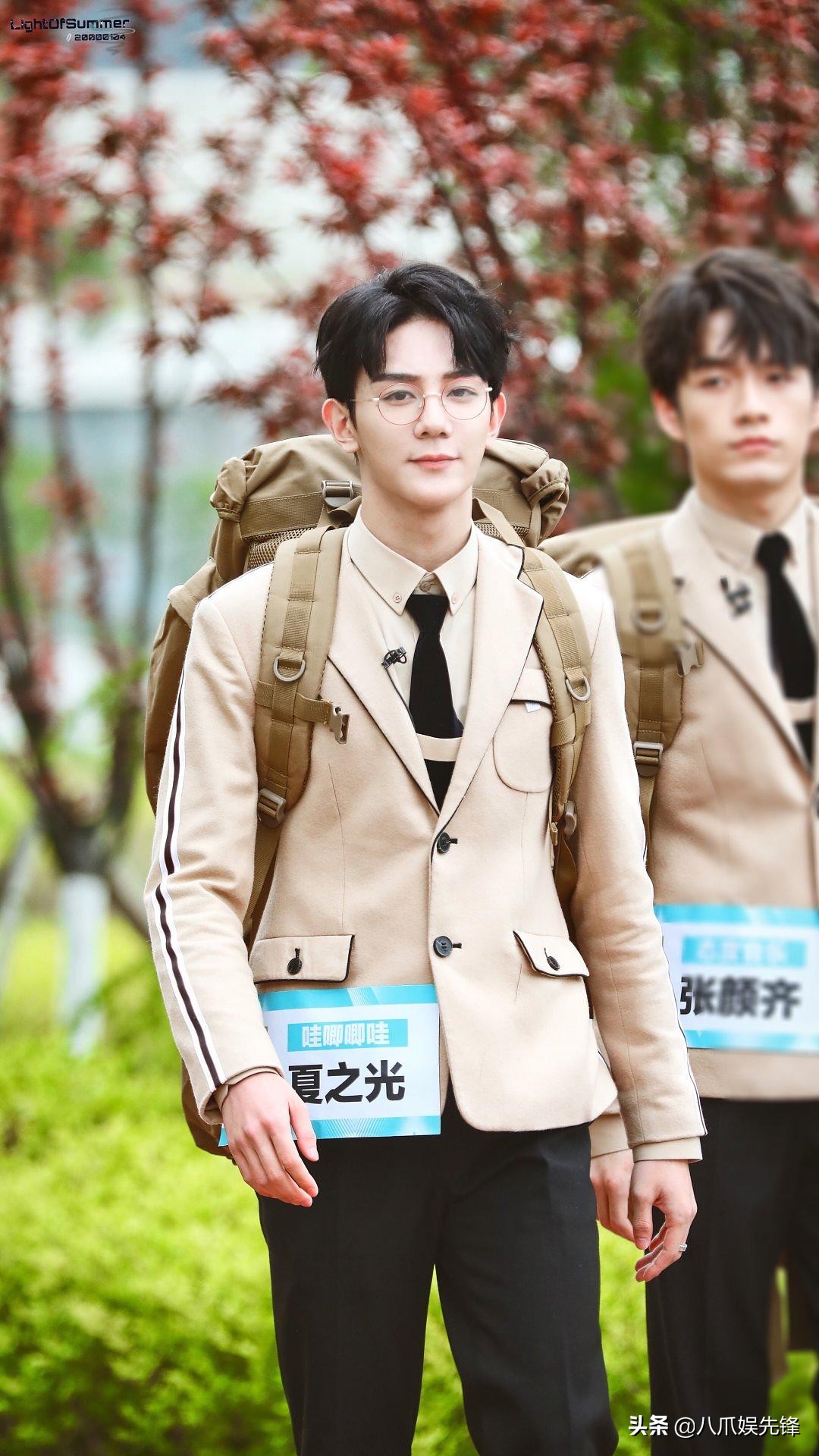 鐢锋槑鏄熻鎵掍拱閽绘垝,澶氬悕鏄庢槦琚垎鍑轰拱閽绘垝