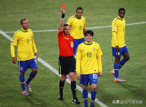 实况足球卡卡在哪个球队2024版本,实况足球里的卡卡