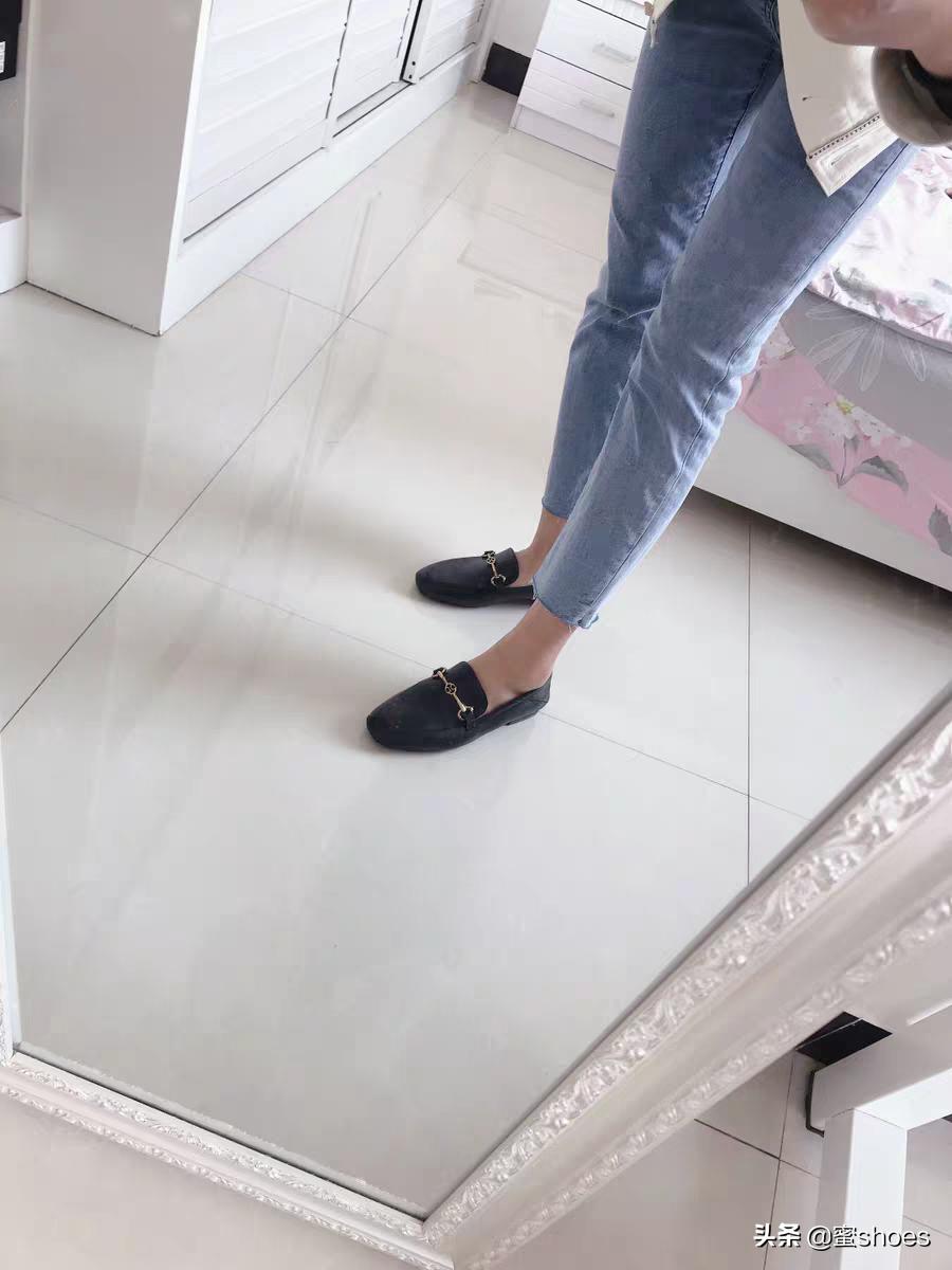 百丽新款女鞋绿色,百丽国货时尚女鞋