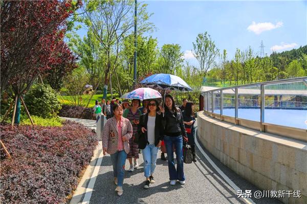 为了共同的期待——凯越集团创始人真情关怀富乐中学毕业班教师