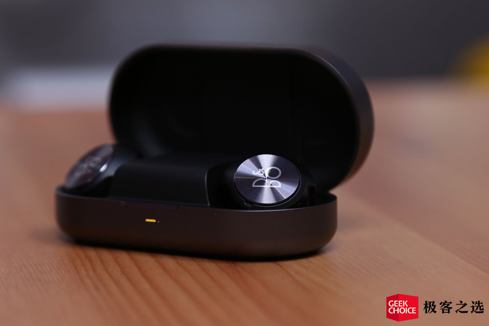 BeoplayEQ测评,beoplayeq佩戴舒适