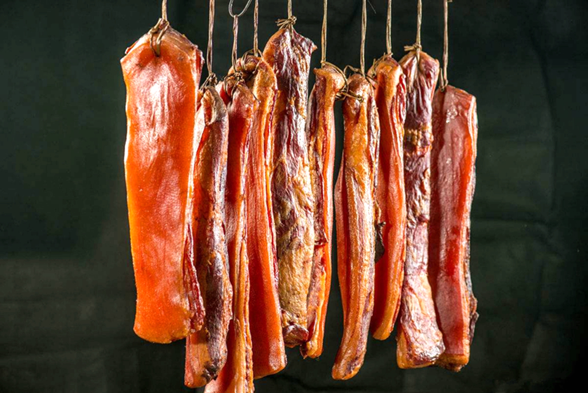 盐腌制腊肉的最正确方法,腌腊肉为什么要抹盐