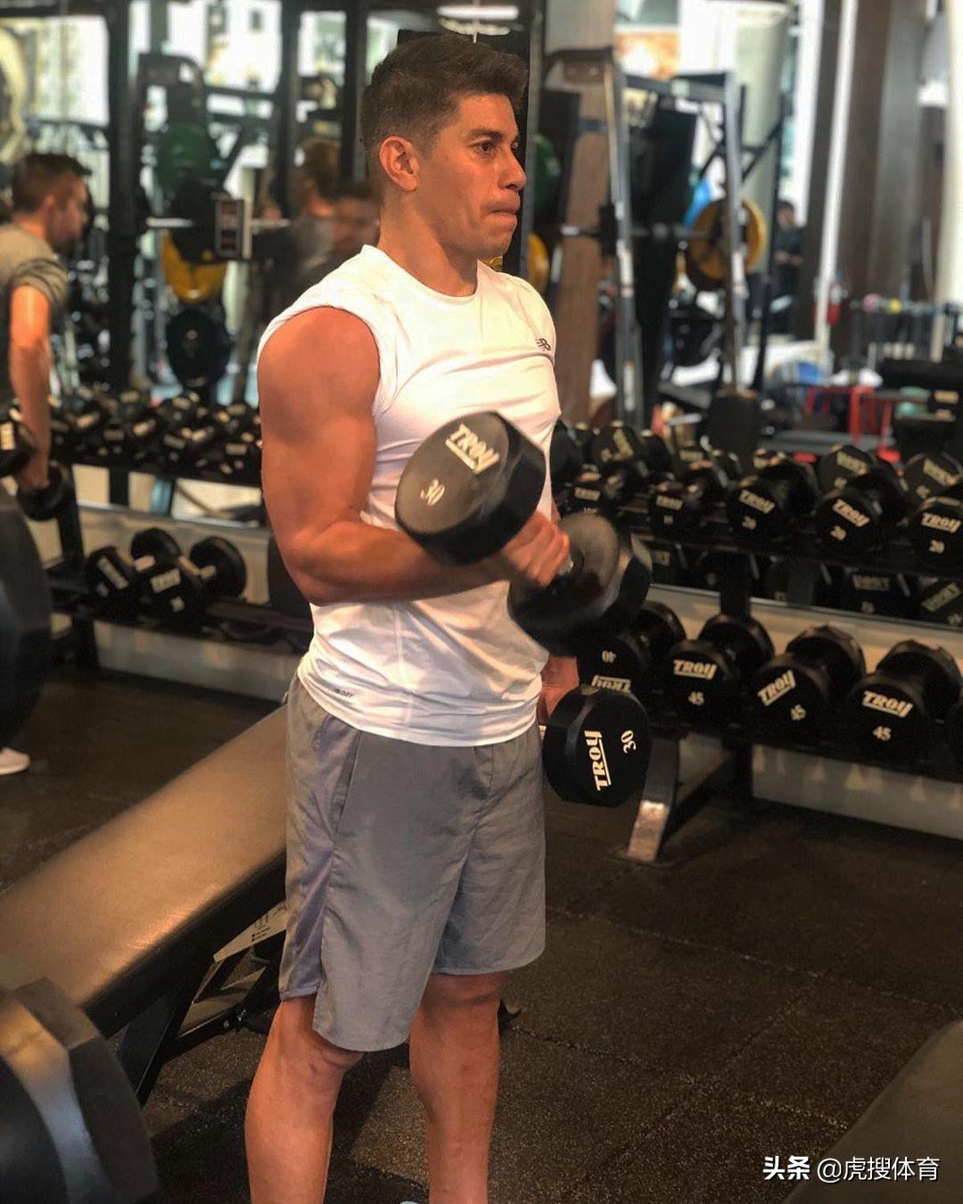 中超旧将孔卡化身“中国通”,社交平台熟练引用中国谚语