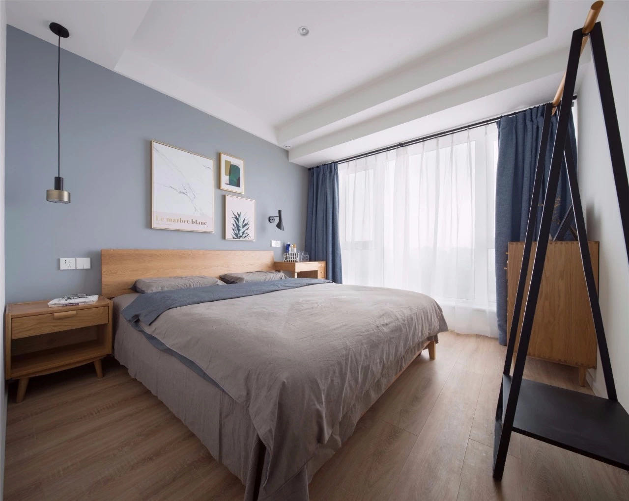 木地板打蜡封釉,木地板打蜡耐脏