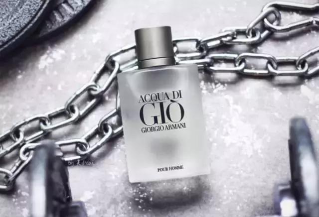 喜欢大海的朋友注意了，让我来告诉你几款水系香水