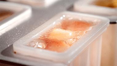 如何在家自制奶油冰棍,自制冰棍手工制作