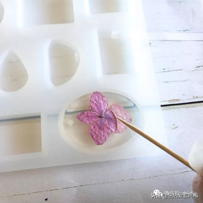 diy手工滴胶都需要准备什么,滴胶手工入门教程