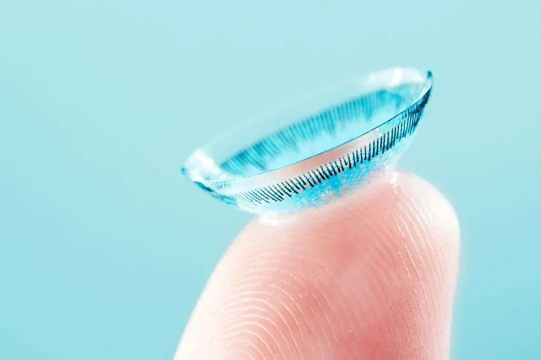 美瞳赛道出海,美瞳跑操可以戴吗