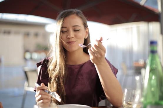 戴牙套为什么越来越胖了,戴牙套减肥会有什么变化