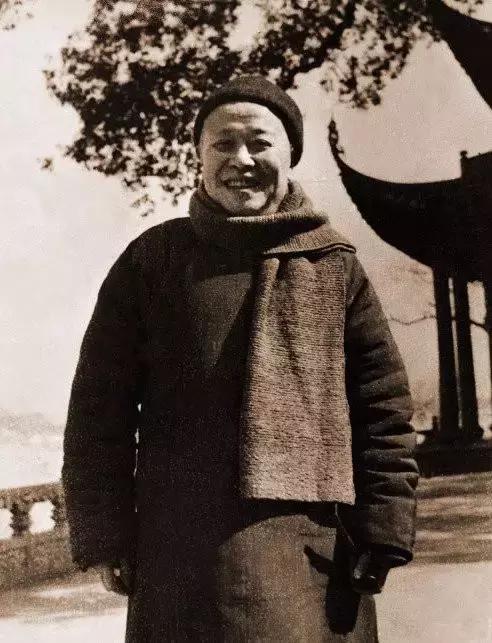 西泠印社社长PK中国书协主席，谁更牛？