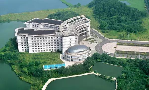 湖北高校在全国实力能排第几,湖北美术生捡漏的公办大学