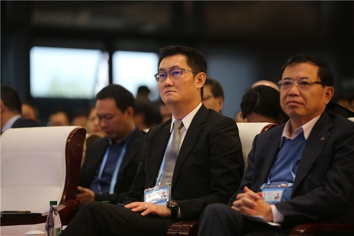 腾讯员工平均月薪5473元,腾讯员工月薪67万