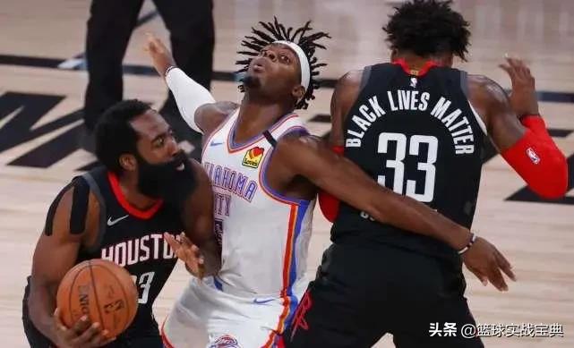 防守挡拆应该由谁决定换人,防守时遇到挡拆怎么破