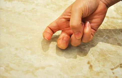 美式轻奢风装修瓷砖怎么选,新房装修瓷砖怎么选尺寸好看