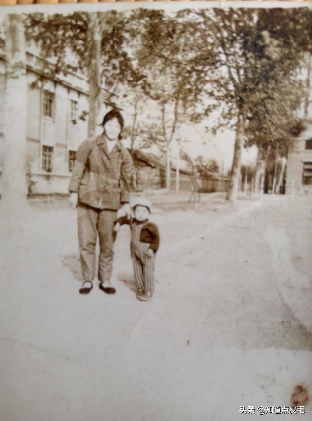 童年的回忆农村,童年的回忆维吾尔族