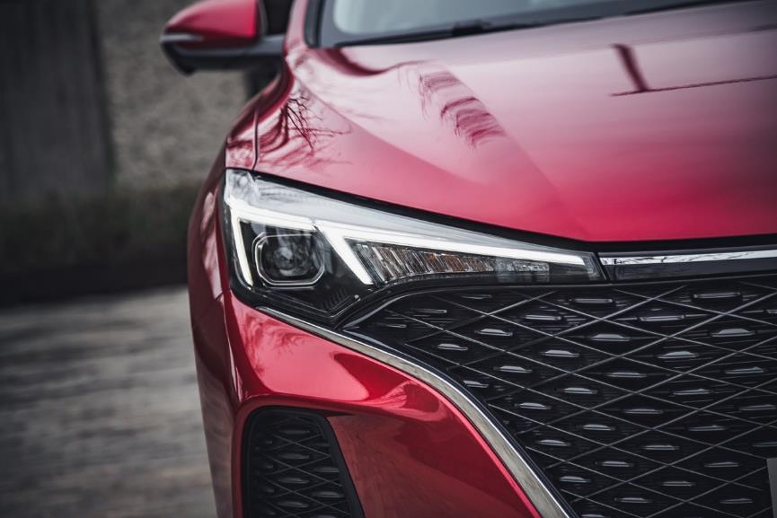 宝马f20评价,逸动plus高速稳定性怎么样