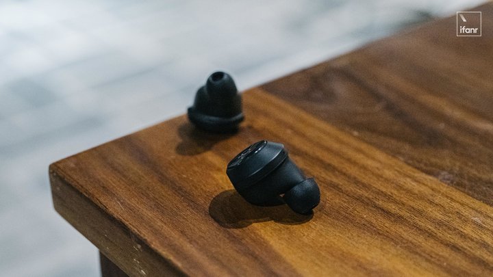 BeoplayEQ蓝牙耳机评测,beoplaye83.0降噪效果