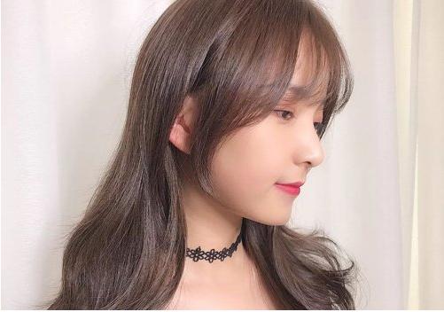 椭圆脸烫什么发型比较显发量,胖脸型适合什么发型不烫不打薄