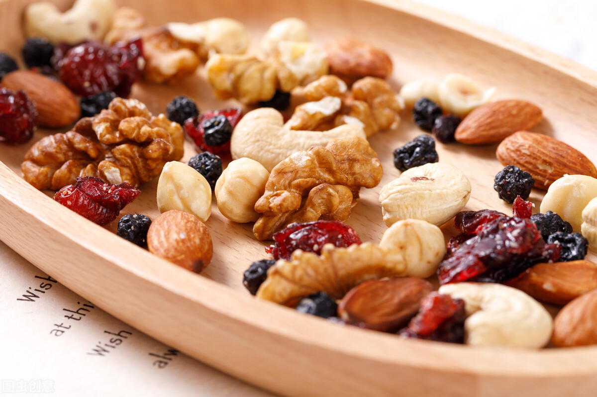 女朋友痛经来了要注意什么,女朋友痛经怎么办教你一招