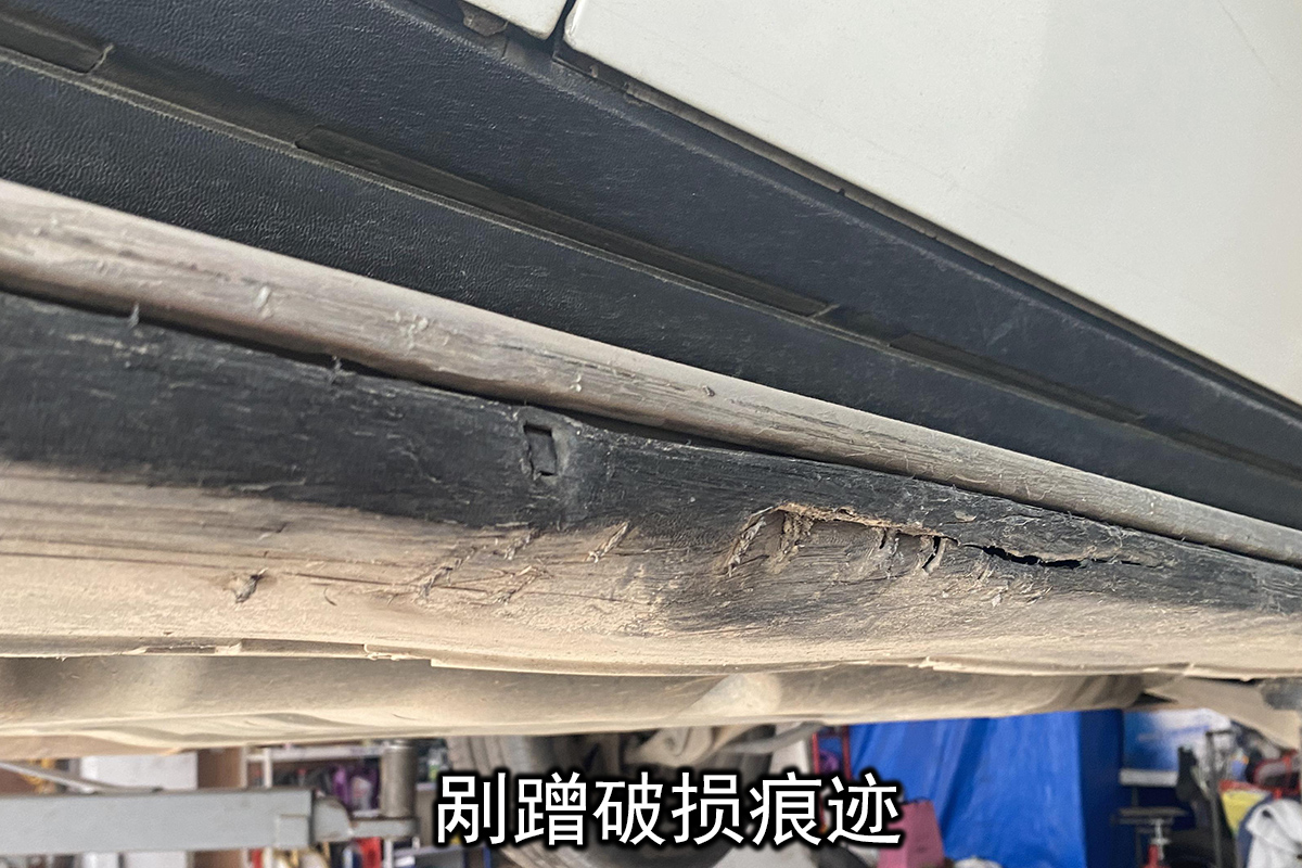 奔驰gl350柴油漏灰色粘液,个人奔驰gl350