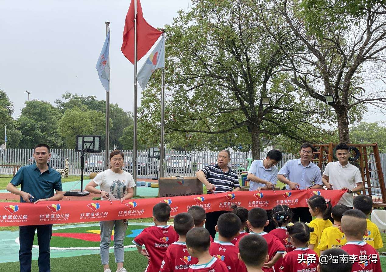 足球兴趣班招生儿童,足球儿童兴趣班